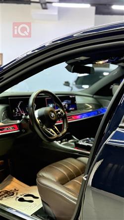 بي ام دبليو الفئة 7